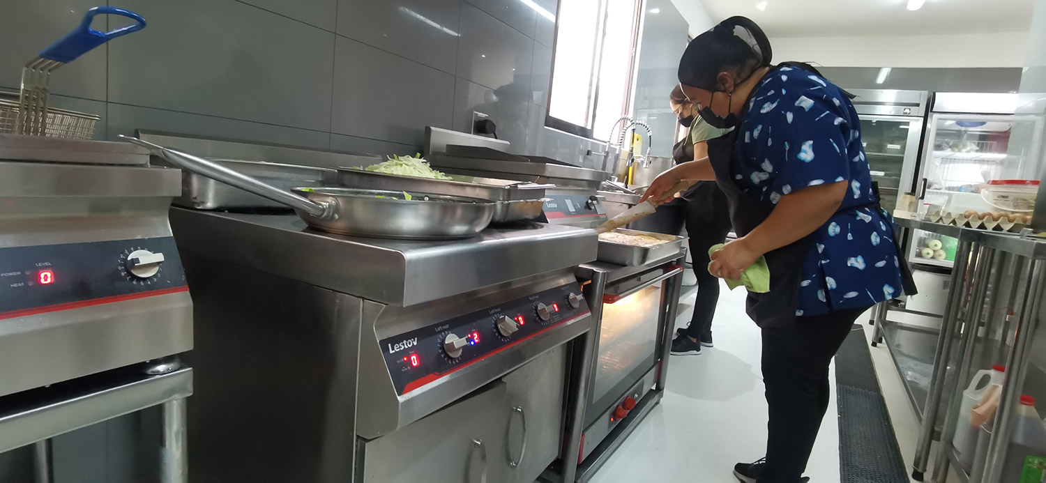 CNFL financiará cocinas de inducción para reducir el uso de gas GLP entre sus abonados