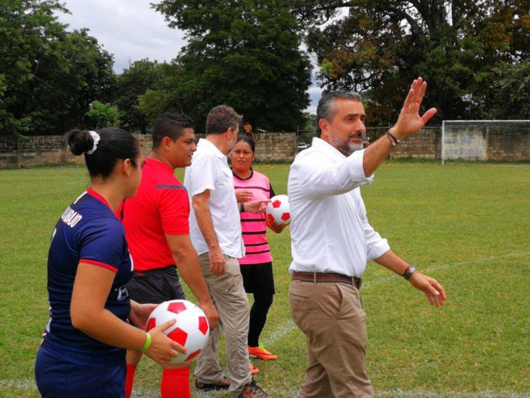 ¿Miente Toño o Miente Redondo?