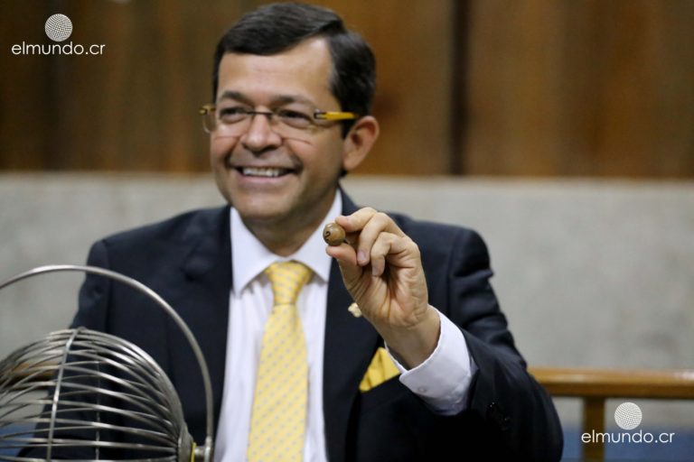 Continúa la operación pobrecitos