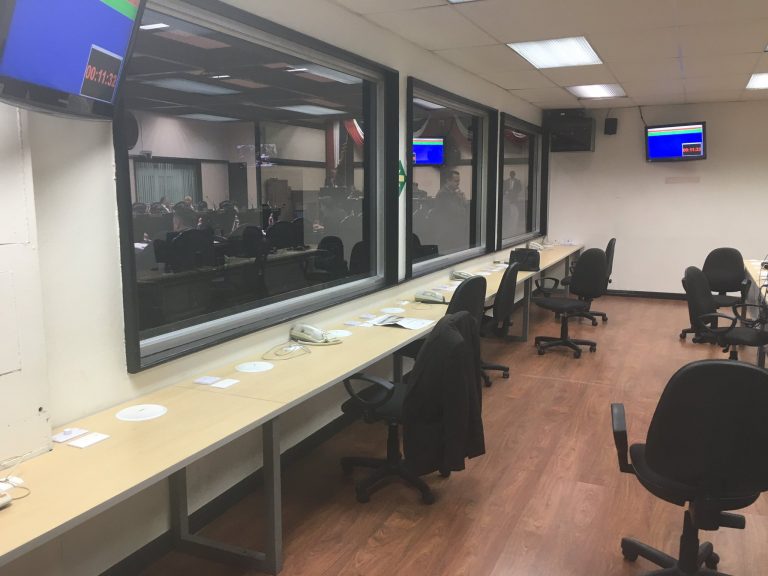 Viernes más que amargo en los Supremos Poderes