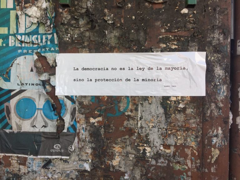 Patricia y Pilar sacuden las aguas