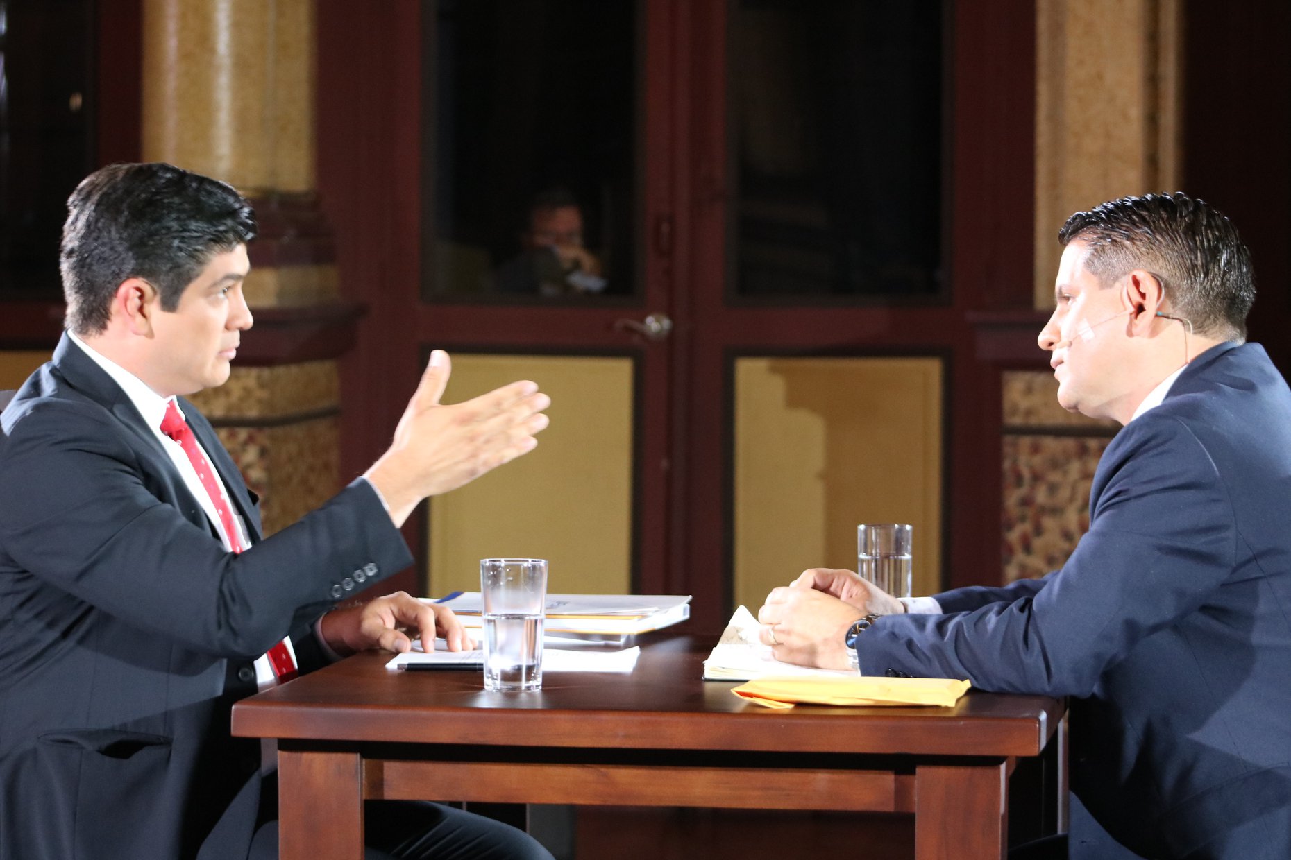 Lunes movido tras el reportaje de Radios UCR