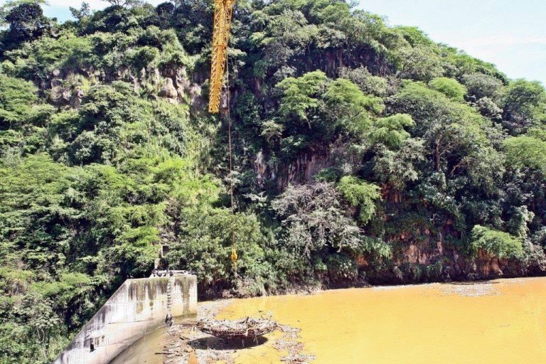 Contaminación de la cuenca del Virilla pone en riesgo generación de energía hidroeléctrica
