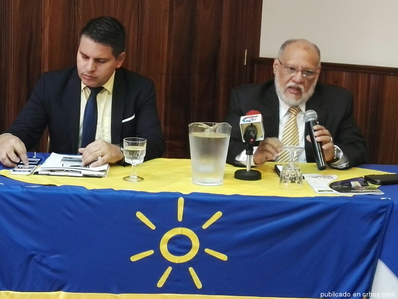 Imagen principal del artículo: Restauración Nacional a las puertas de la debacle