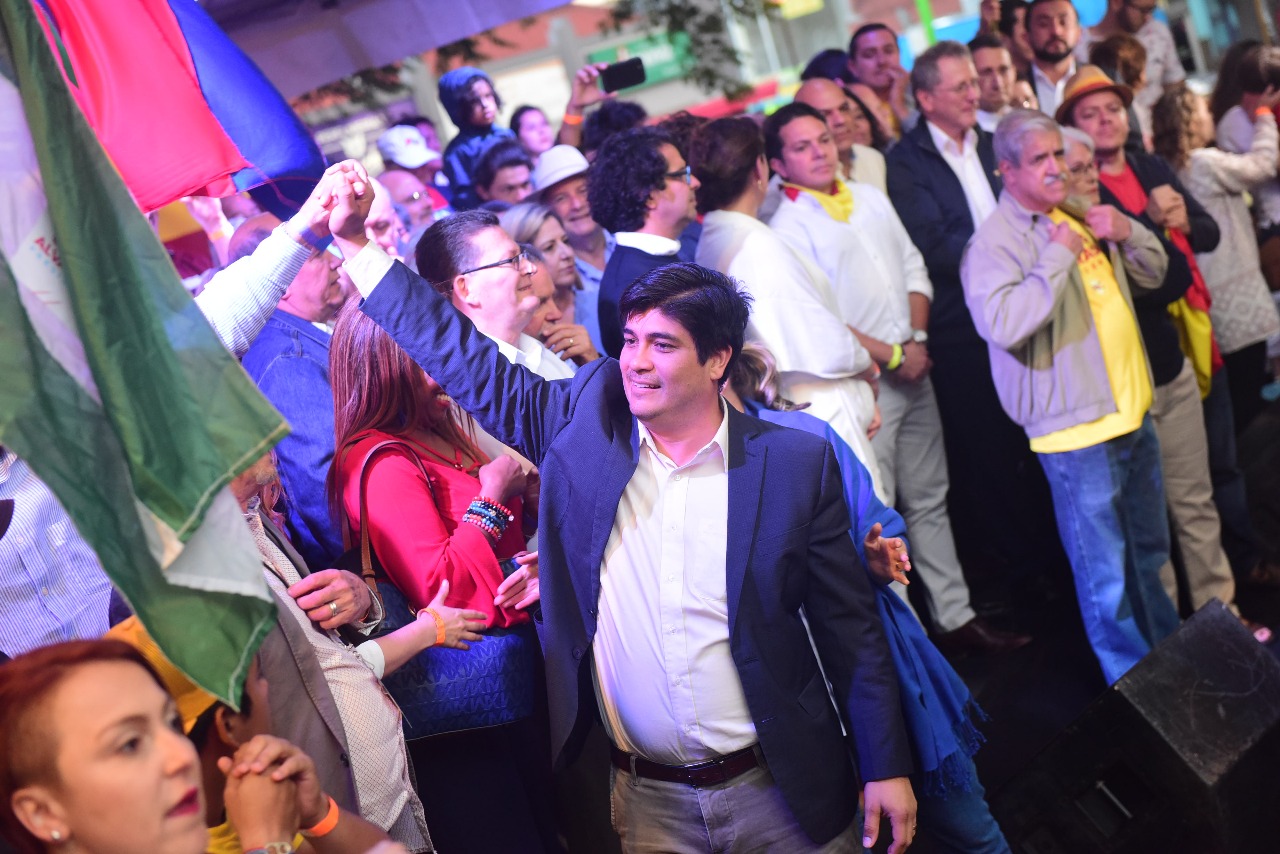 Imagen principal del artículo: Hoy inicia la administración Alvarado Quesada