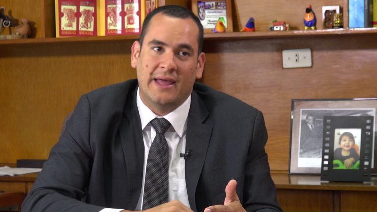 Diputados citan a Presidente del Sinart antes de que el Consejo de Gobierno defina su futuro