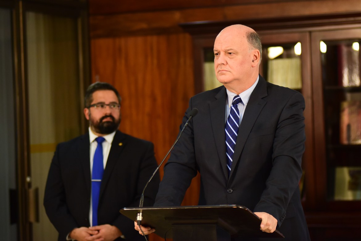 Gobierno pone la mira en el déficit fiscal