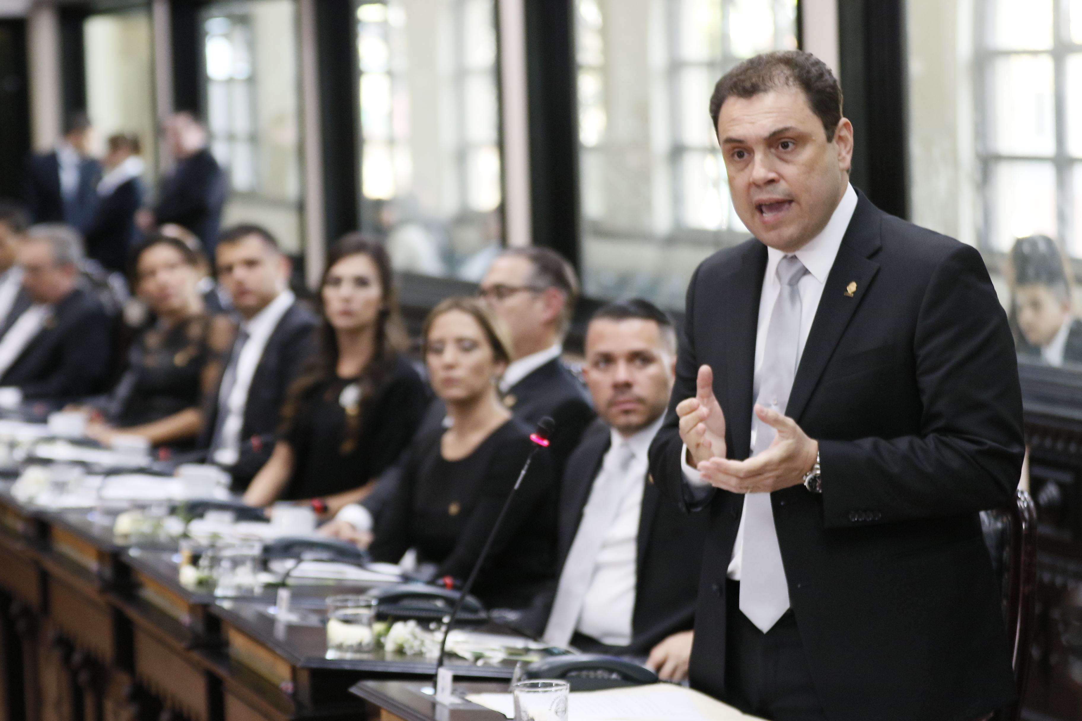 Imagen principal del artículo: El "cuentico" del Gobierno de Unidad Nacional según el PLN