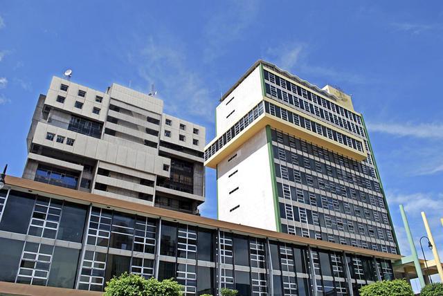 ¿Puede el Presidente rechazar el nombramiento del rector de la Ucimed en la CCSS?