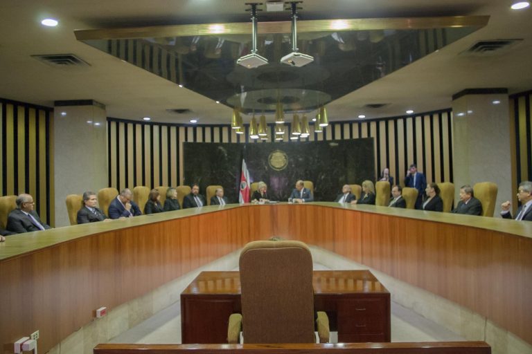 ¿Por qué las sanciones a magistrados se conocen en sesiones y votaciones secretas?