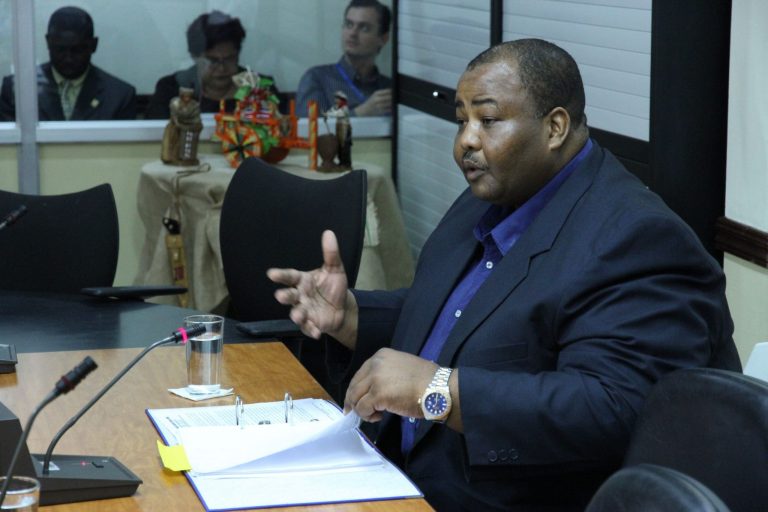 Detenido, otra vez, el alcalde de Limón por presunta corrupción