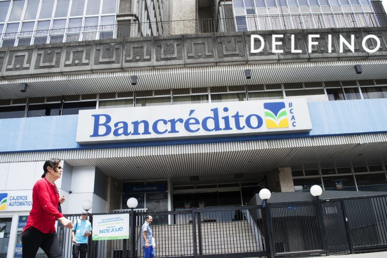 Diputados oficializan cierre de Bancrédito y aprueban su fusión con el BCR