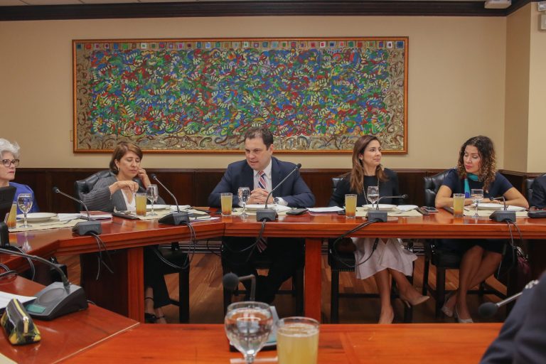 Va de nuevo: ¿Alcanzará? (El Pacto Gobierno—PLN)