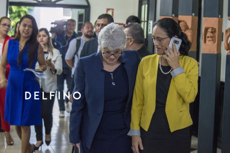 Renunció la ministra de Hacienda, Rocío Aguilar