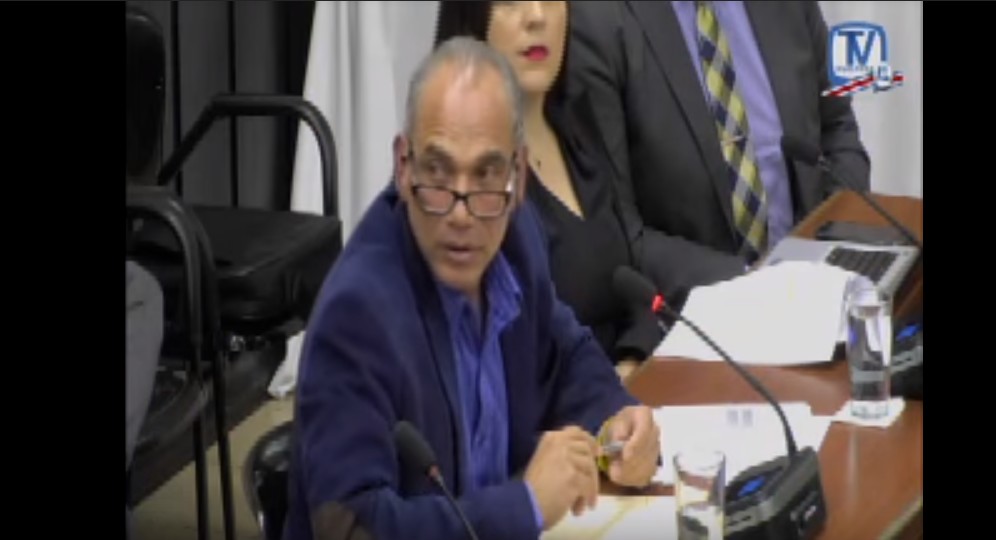 Imagen principal del artículo: "¡Al Plenario por favor!"