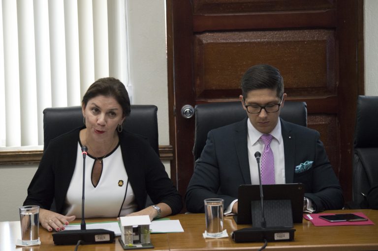 Renuncia el viceministro de Justicia, Fabián Solano