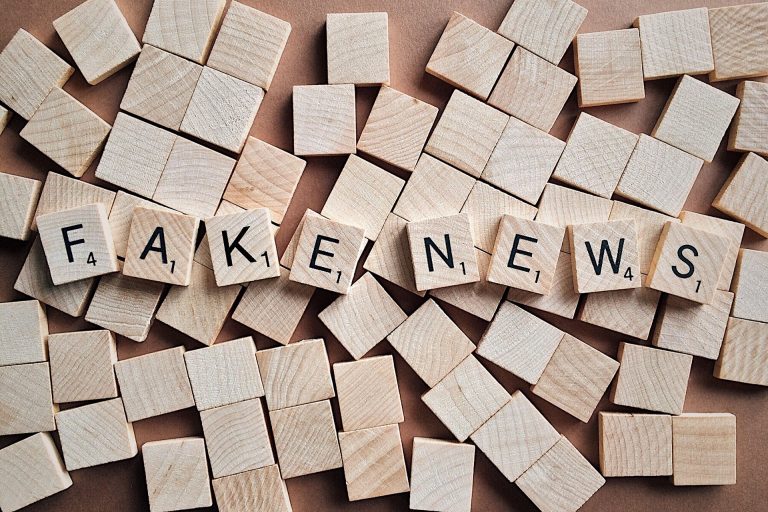 Fake news, campañas políticas y la obsesión de ser el primero en compartir algo en redes sociales