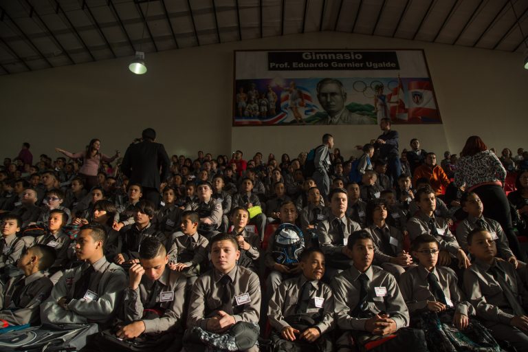 29 mil estudiantes podrán graduarse de Bachillerato