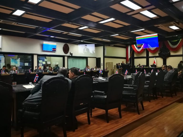 Diputados corren para prorrogar autorización a uso de cianuro para coligalleros de Abangares