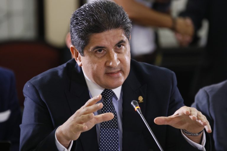 Partido Republicano desiste de posible coalición política junto al exministro Rodrigo Chaves