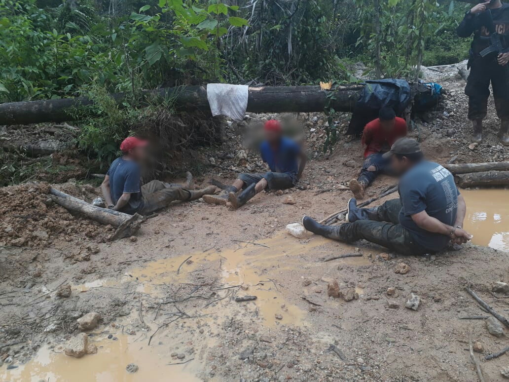 Imagen principal del artículo: El interés publico en el desarrollo de la minería de oro: disfraces y realidades