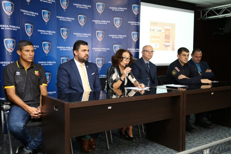 Policía realizará megaoperativo durante final de fútbol para prevenir violencia de género