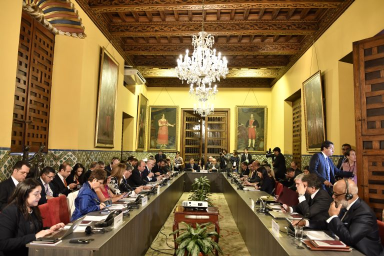 Costa Rica desconoce a Nicolás Maduro como presidente de Venezuela