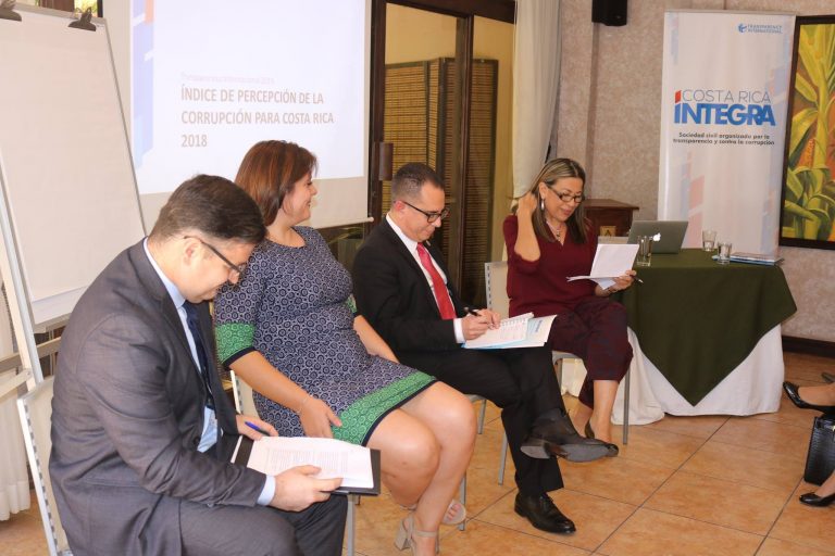 Transparencia Internacional alerta sobre aumento de corrupción en Costa Rica