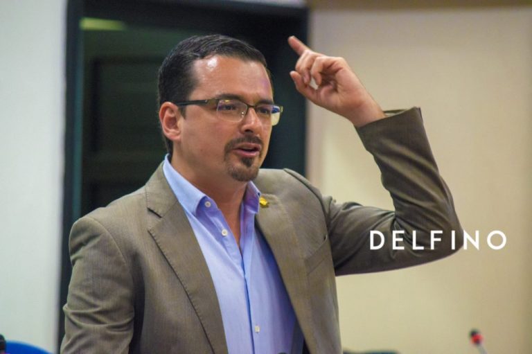 Economía da señales de vida, Villalta denuncia al MOPT y el alcalde de San Carlos... ¡tranquilo!