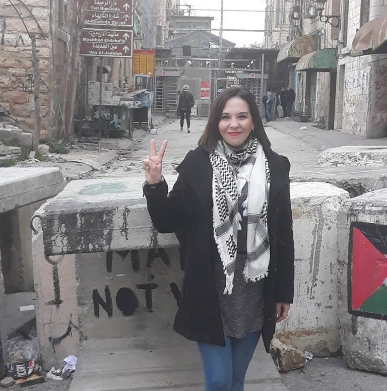 Costarricense detenida en territorios palestinos será deportada por Israel