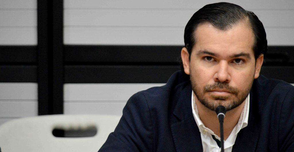 Imagen principal del artículo: Cementazo: Fiscalía pide abrir juicio contra Juan Carlos Bolaños, un exdiputado y dos exjerarcas de Hacienda