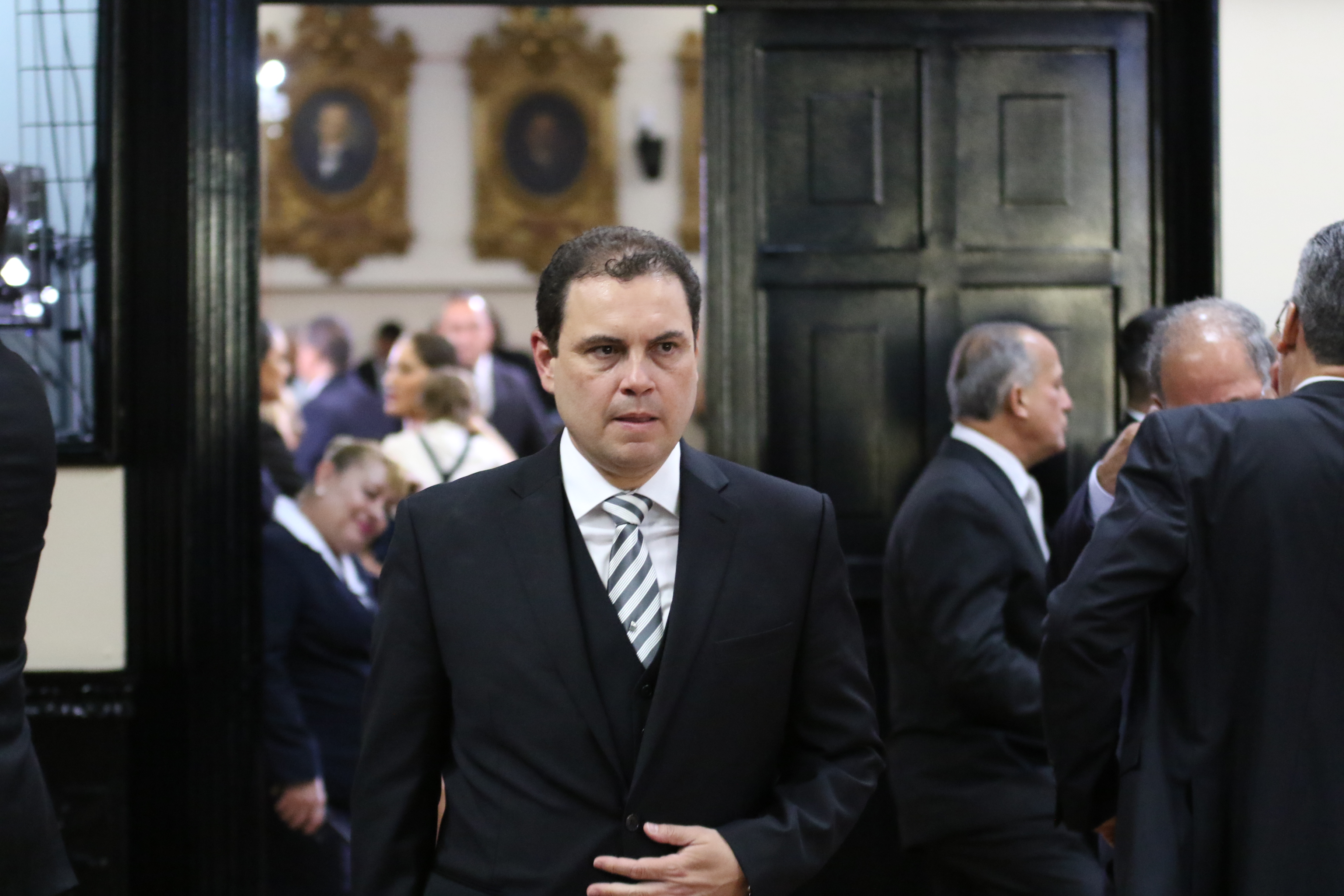 Imagen principal del artículo: Reforma para que Ejecutivo controle agenda legislativa en sus primeros 100 días genera dudas