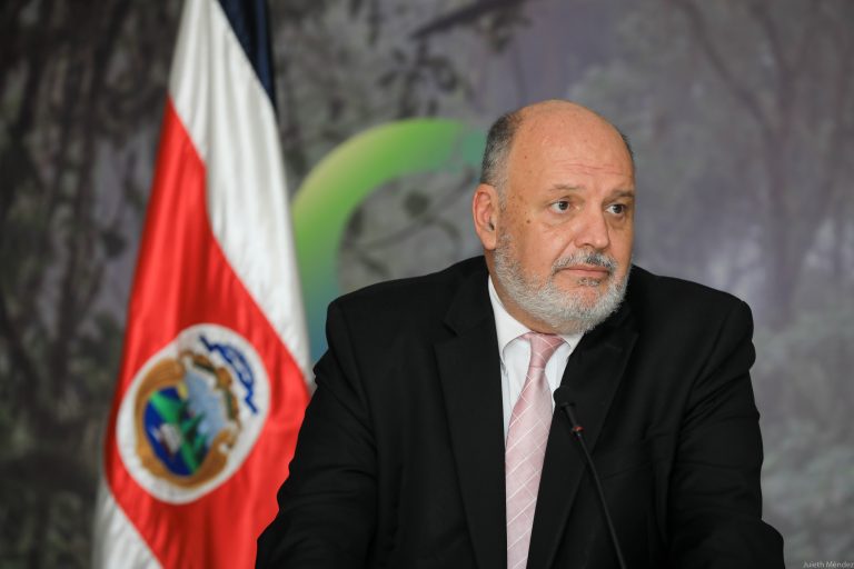 Rodolfo Piza: ¿Se va o se queda?