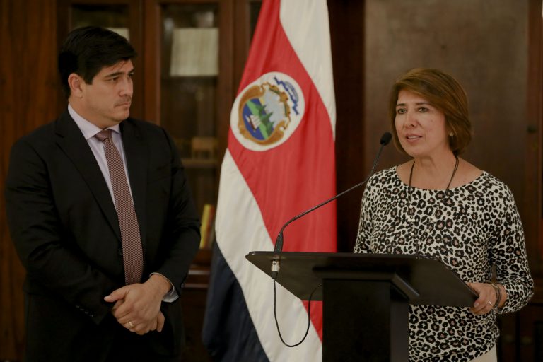 Edna Camacho abandona el gabinete para asumir representación de Costa Rica ante el BID