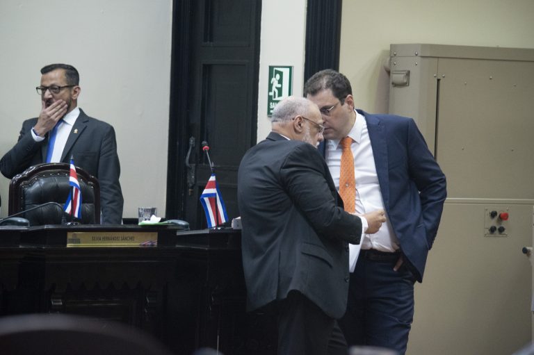 “Lo más transparente es que el voto sea secreto” Eh... ¿Cómo dice que dijo?
