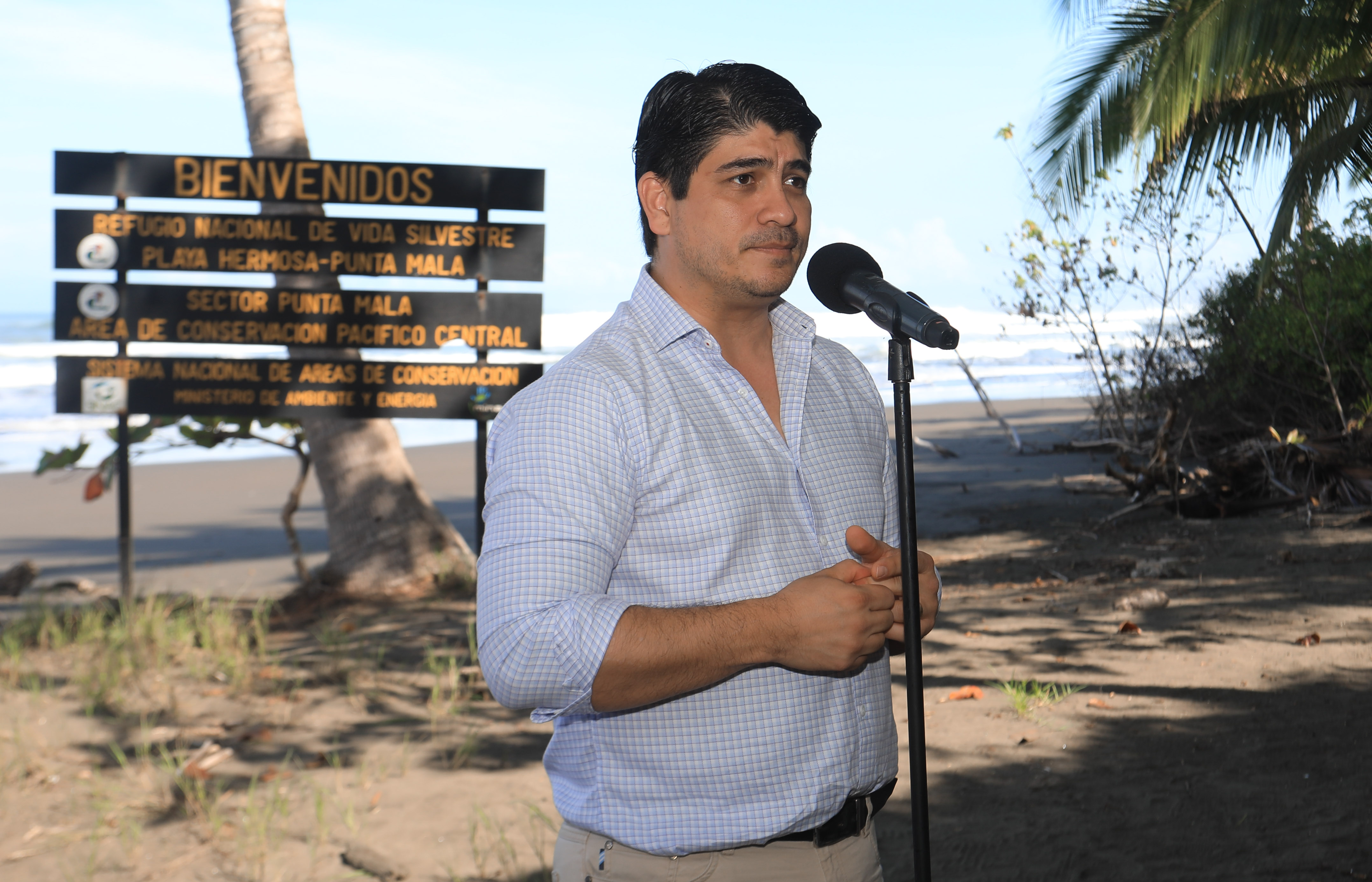 Imagen principal del artículo: Los dilemas binarios del presidente en materia pesquera