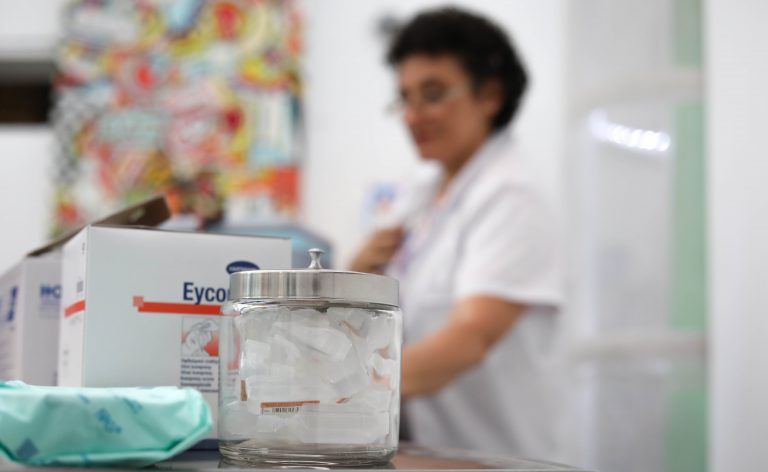 CCSS incumple con distribución de vacuna obligatoria en niños y niñas