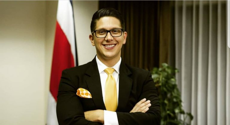 Procuraduría de la Ética denuncia penalmente al exviceministro Fabián Solano