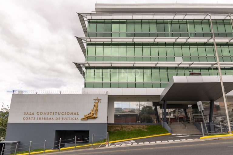 Sala IV da luz verde a reforma constitucional para extraditar nacionales