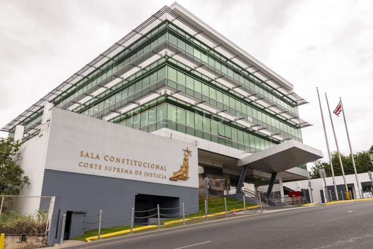 Mexicano condenado por narcotráfico impugna en Sala IV nuevo reglamento de alta contención del sistema penitenciario