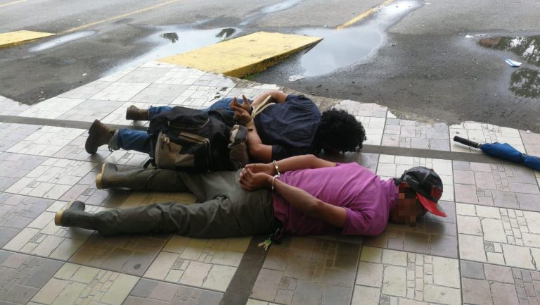Detenidos dos sospechosos de participar en vídeo de amenazas al presidente y diputados