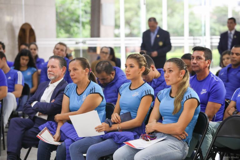 A pesar del gran papel en los Panamericanos, deporte costarricense sigue nadando en retos