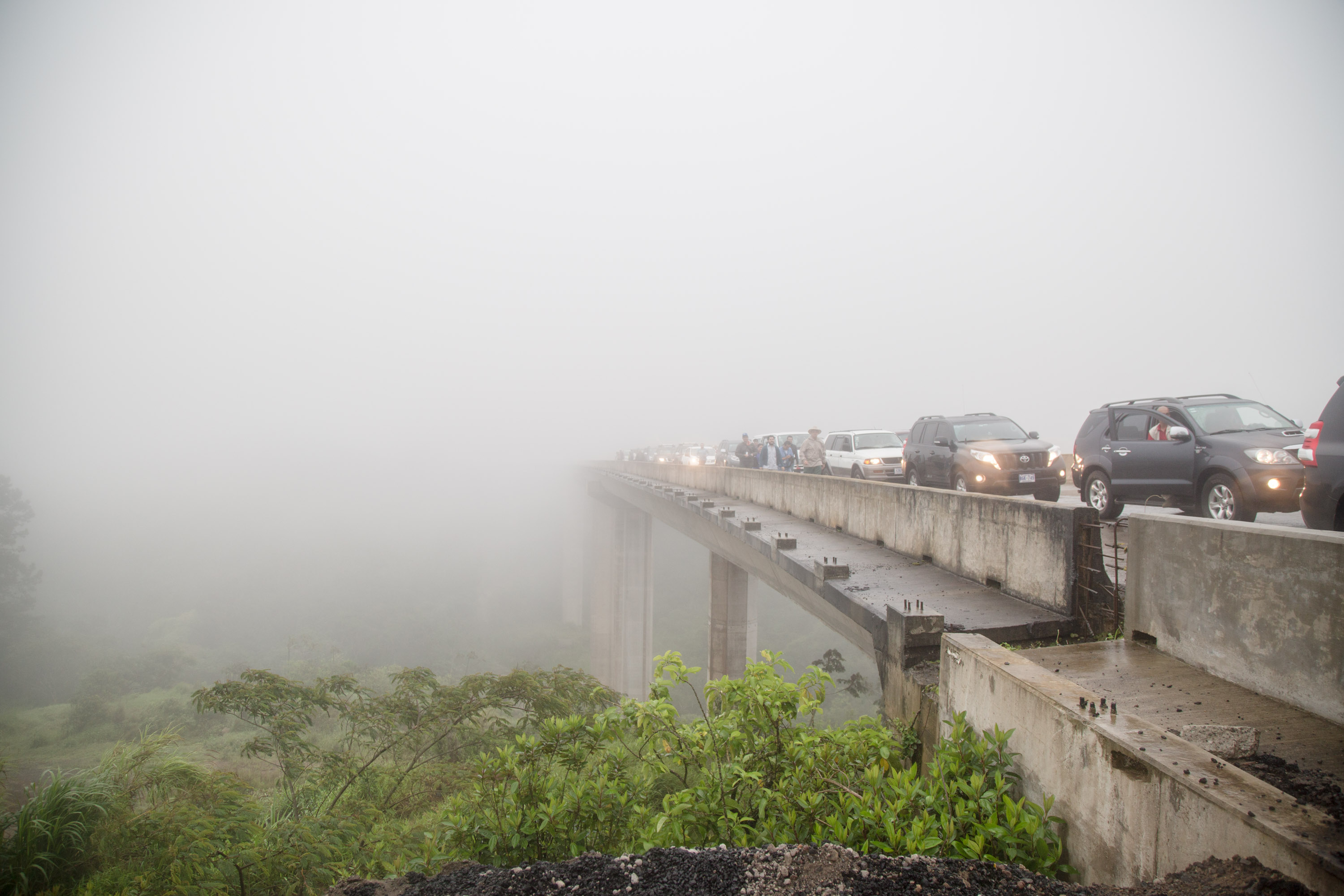 Imagen principal del artículo: Aprobada la ley para inhabilitar empresas que incumplan contratos de obra vial con el Estado
