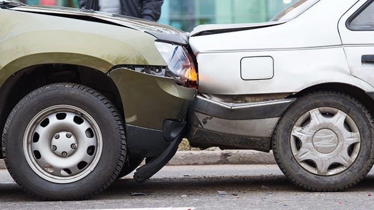 Proponen multa de ₡318 mil a conductores que no muevan vehículos en caso de accidentes leves