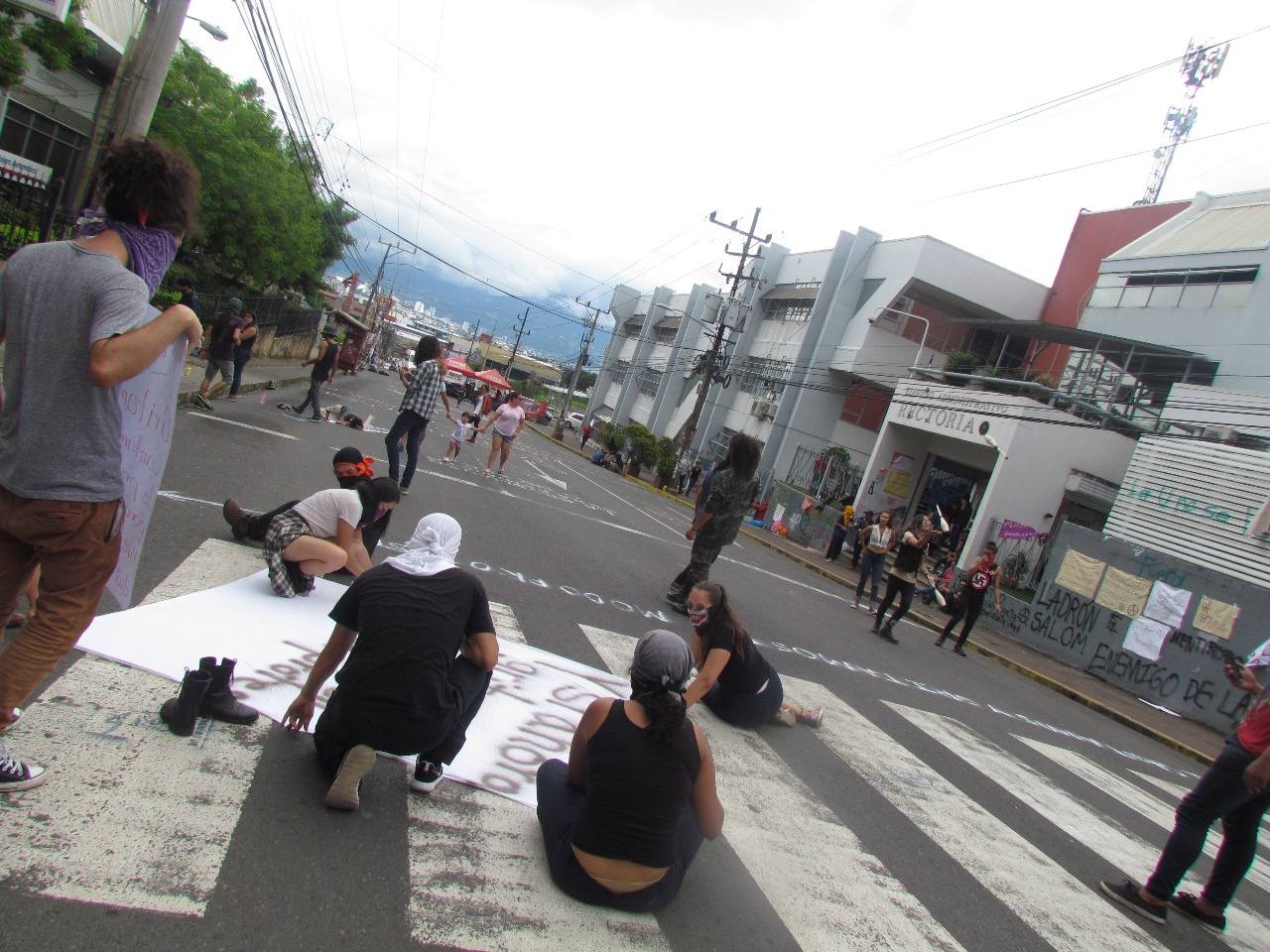 Imagen principal del artículo: Tomas en UNA y UCR llegan al quinto día, estudiantes preparan manifestación este martes