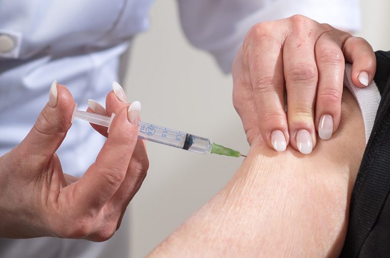 Cámara del sector salud propone establecer un hub en el sector para reactivar la economía