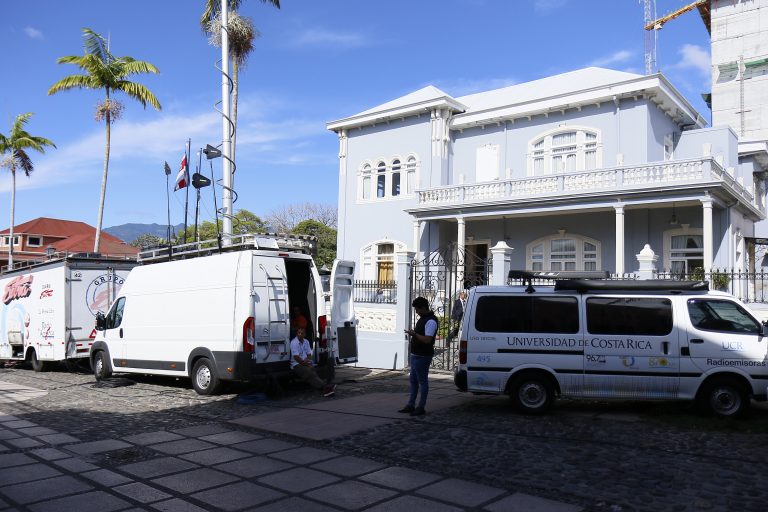 Vuelven las transmisiones por radio: Sinart y Congreso se reconcilian