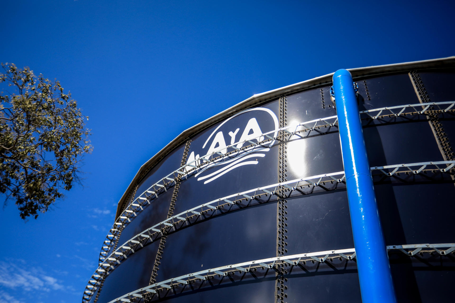 Imagen principal del artículo: AyA reporta hackeo de sistema para pagar recibos o consultar facturación