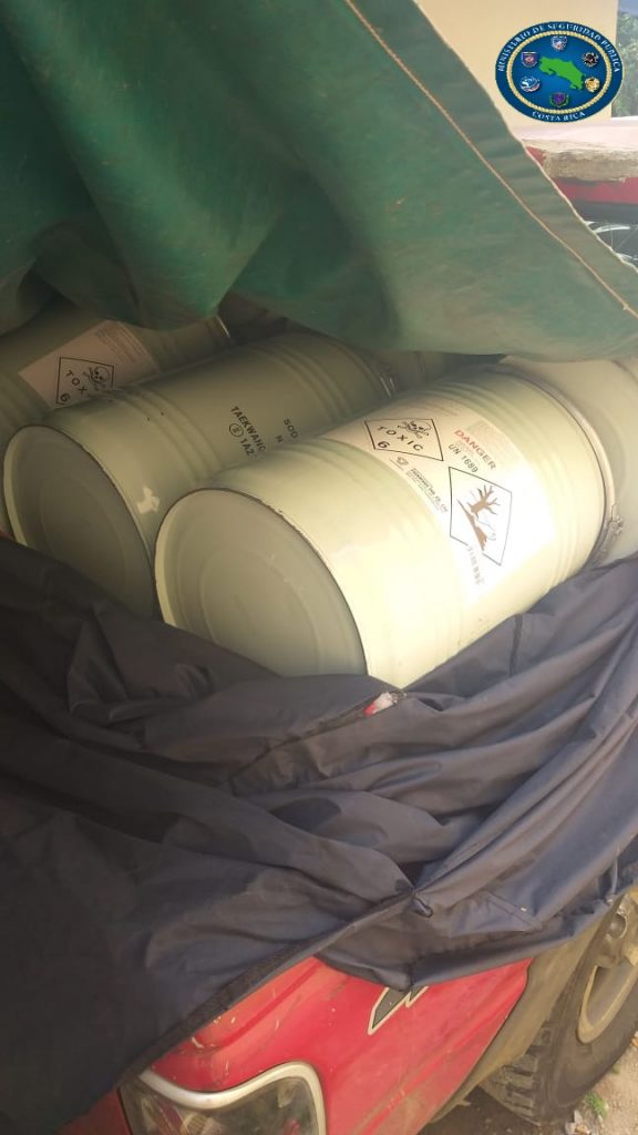 Policía decomisa 750 kilos de cianuro en Cañas de Guanacaste