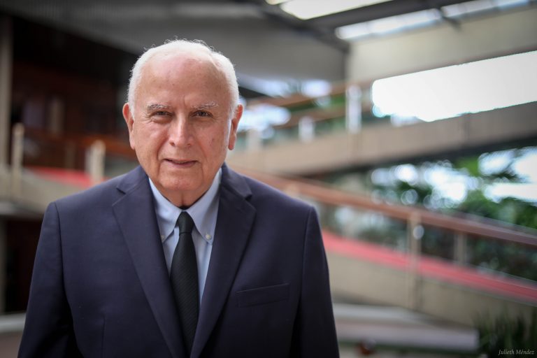 33 congresistas piden destitución de Rodolfo Méndez por caso Cochinilla y dejarlo fuera de cargos públicos por 8 años